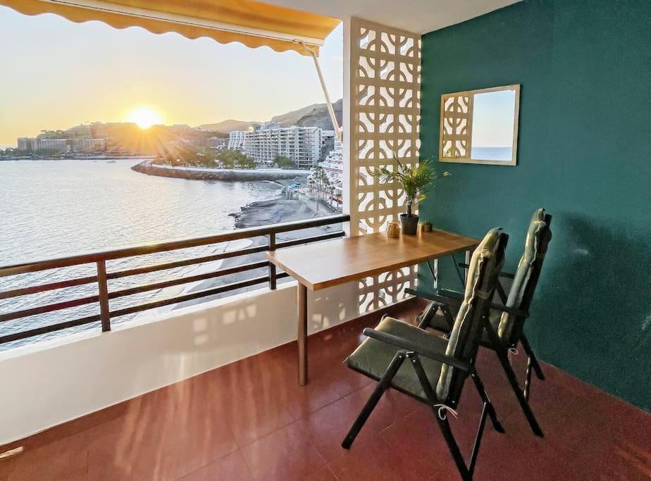 Donana Beach Front Apartment Patalavaca Exterior photo
